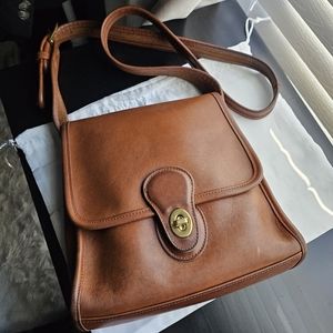 Vintage Coach British Tan Leather Shelburne Crossbody Bag Purse